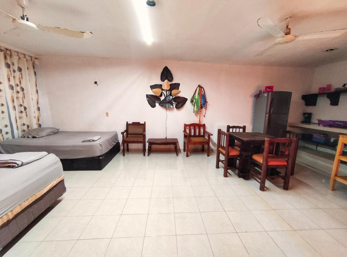 Casa Lili Luxury Valladolid "Fast Wifi, Hot Water, Kitchen & Tv" Екстериор снимка
