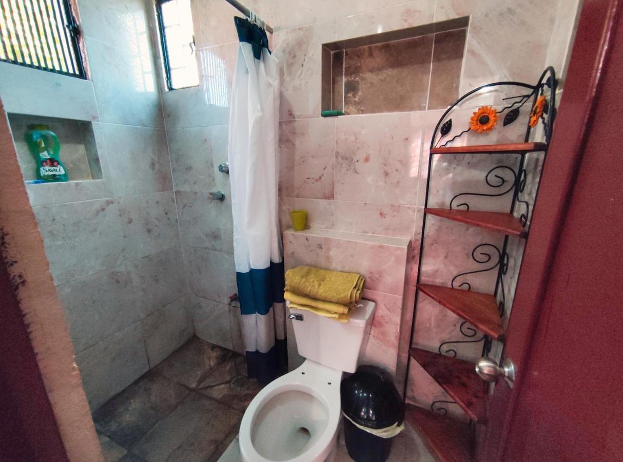 Casa Lili Luxury Valladolid "Fast Wifi, Hot Water, Kitchen & Tv" Екстериор снимка